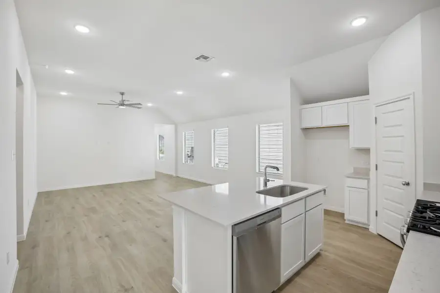 Furnished interior view inside a new home in Trinity Ranch, Elgin (Image 8).