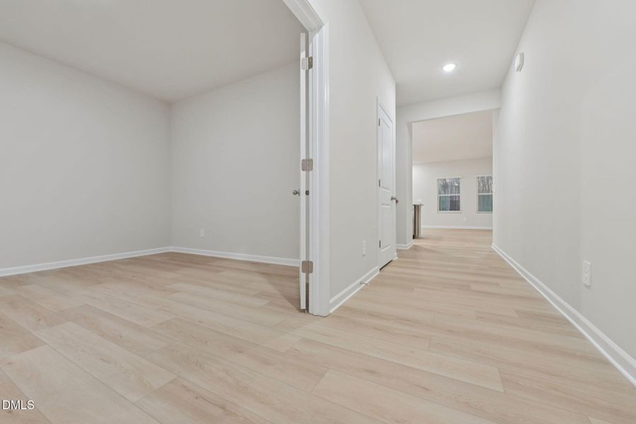 6 - Foyer