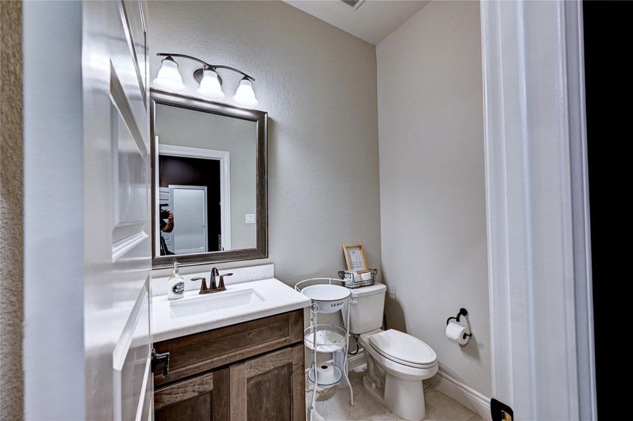 Furnished interior view inside a new home in Artavia 70′, Conroe (Image 34).