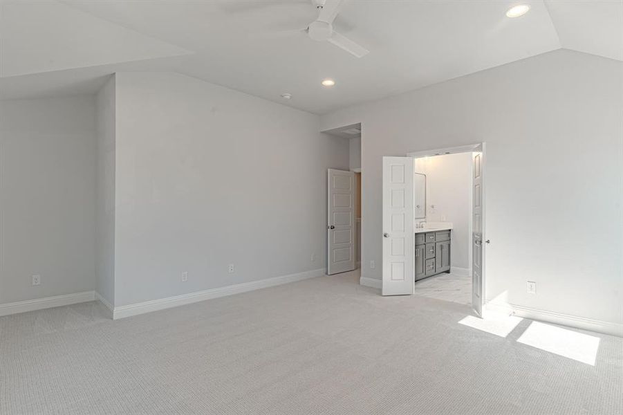 Spacious, unfurnished interior of a new home in , Fort Worth (Image 19).