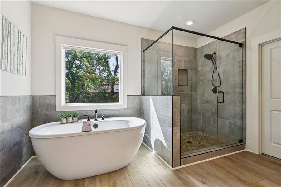 Furnished interior view inside a new home in , Hoschton (Image 44).