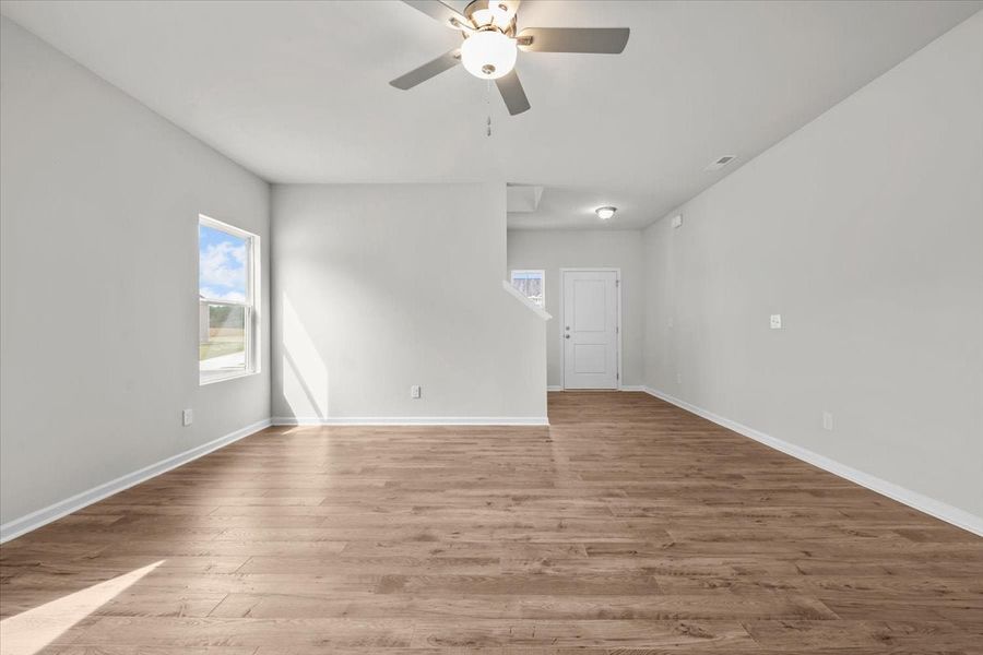 2,266sf New Home in Aberdeen, NC.  - Slide 10