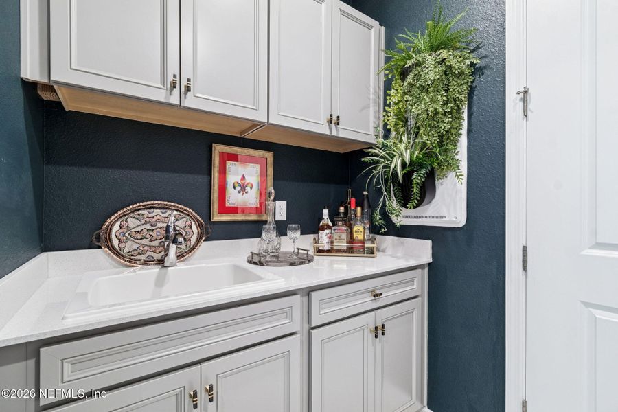 Image 88 of a home in .