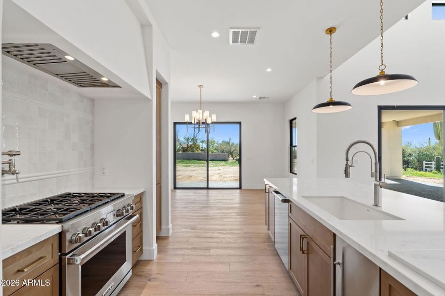 64-web-or-mls-DSC_7022 (2)