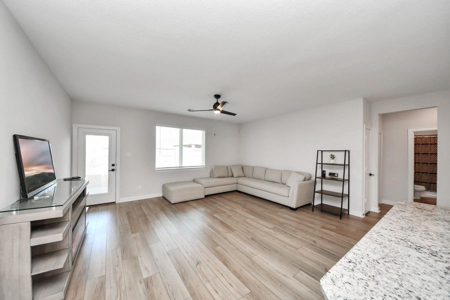 Furnished interior view inside a new home in , Santa Fe (Image 22).