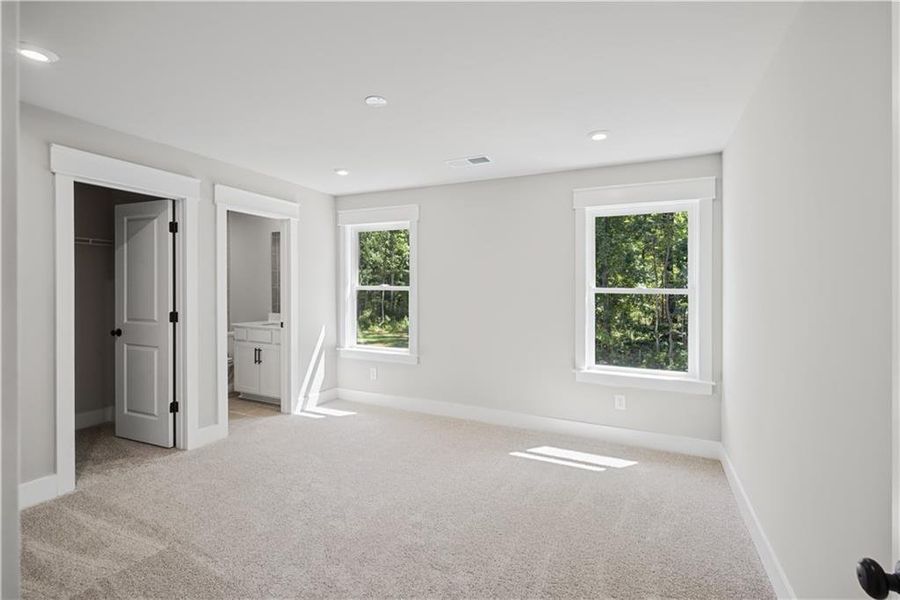 Spacious, unfurnished interior of a new home in Springside Reserve, Powder Springs (Image 24).