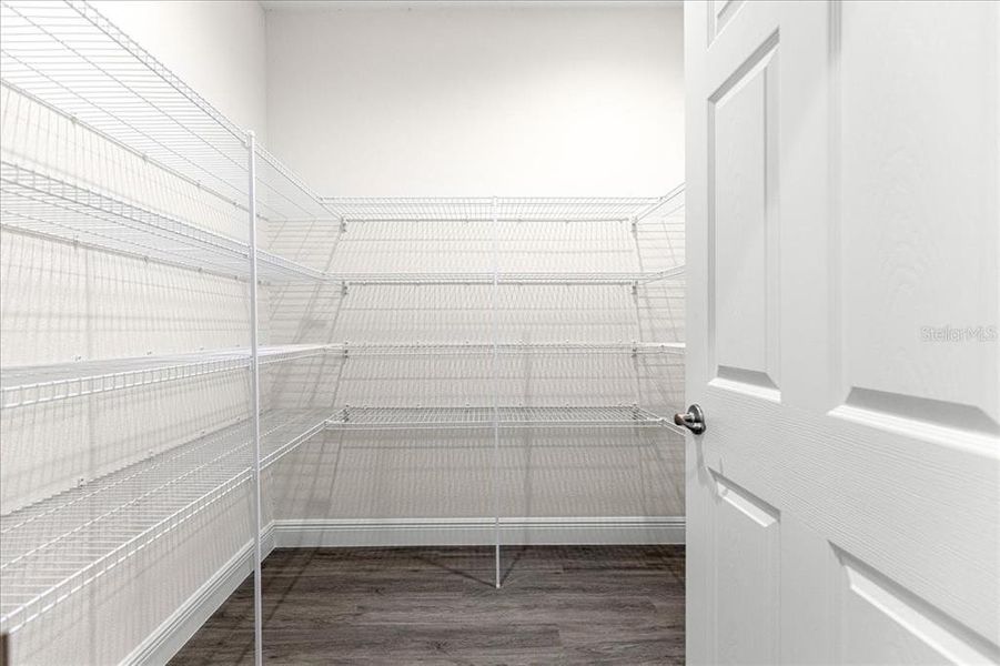 Spacious, unfurnished interior of a new home in , Dunnellon (Image 24).