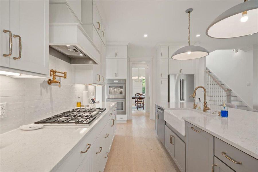Furnished interior view inside a new home in , Johns Island (Image 37).