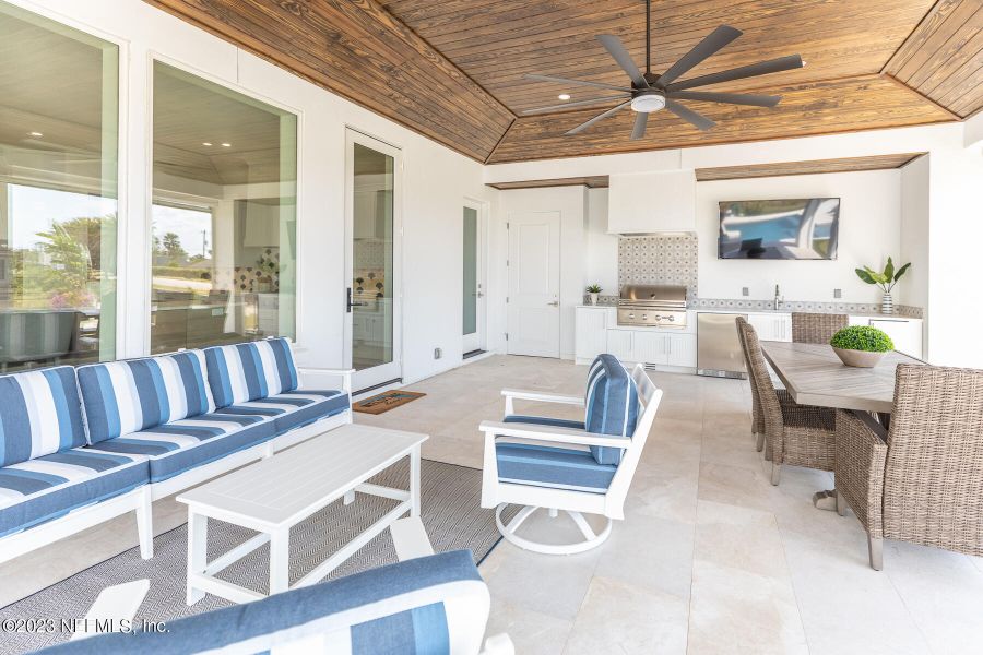 Image 33 of a home in .