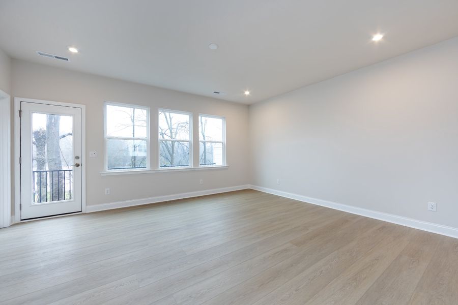 Spacious, unfurnished interior of a new home in Archer Row, Charlotte (Image 31). Spacious, unfurnished interior of a new home in Archer Row, Charlotte (Image 31).
