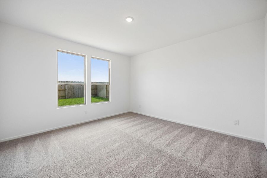 Spacious, unfurnished interior of a new home in River Ranch, Dayton (Image 23).