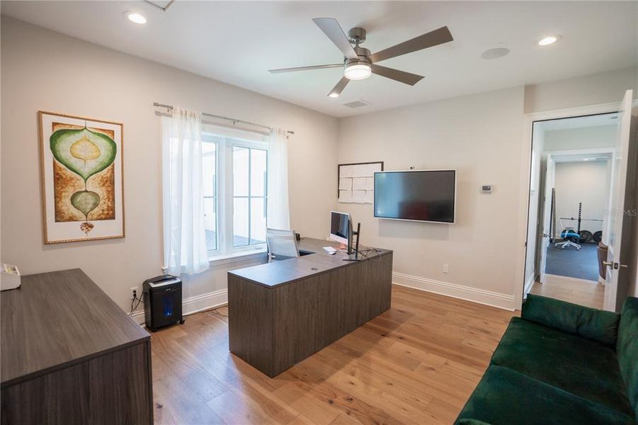 Furnished interior view inside a new home in , Tampa (Image 49).