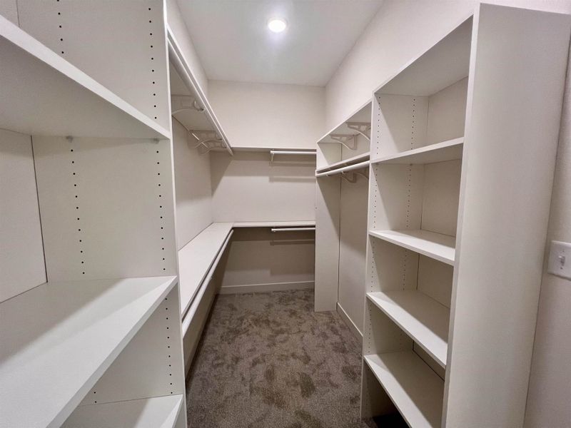 Image 23 of a home in Lockwood.