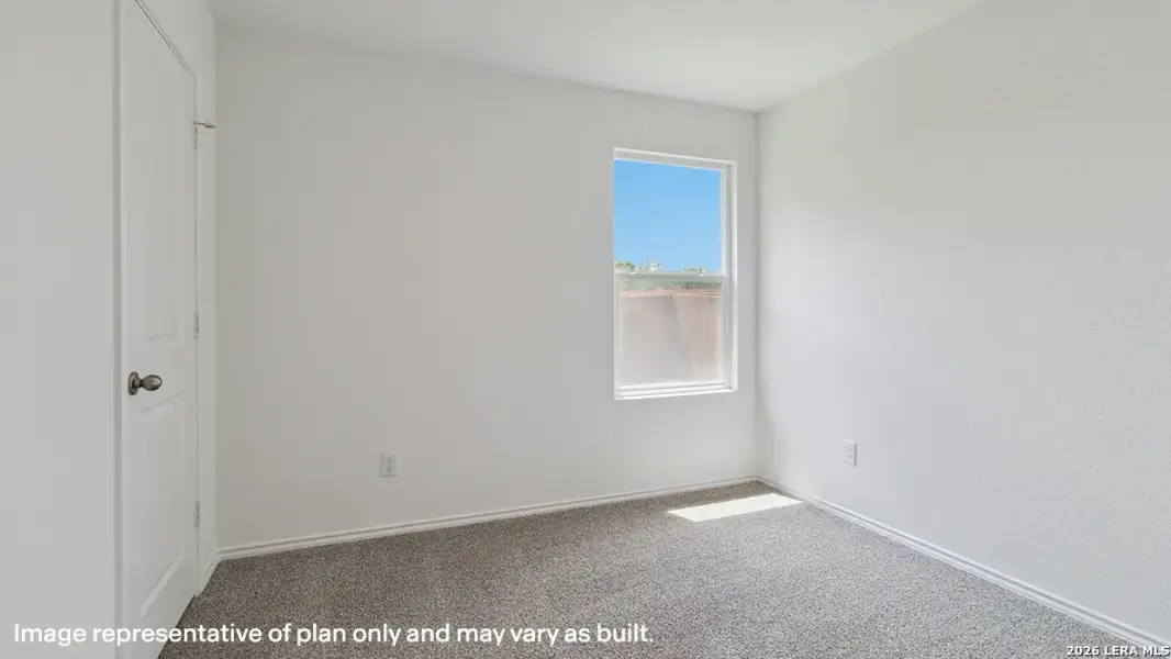 Spacious, unfurnished interior of a new home in Avenida, Converse (Image 19).