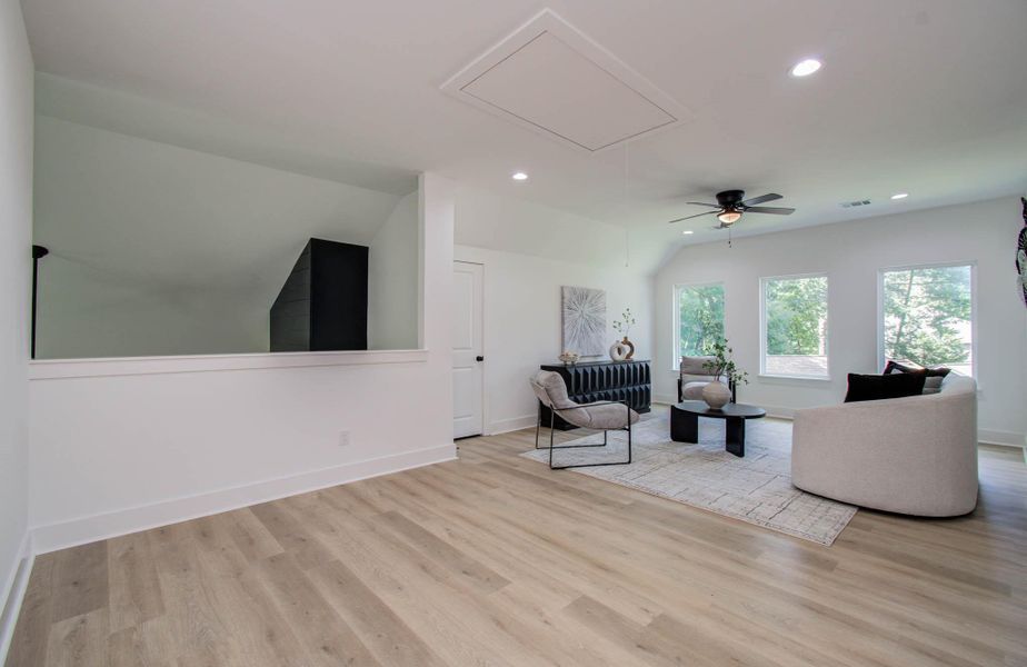 Second floor bonus rrom Second floor bonus rrom