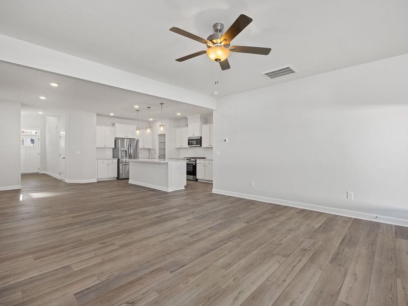 Spacious, unfurnished interior of a new home in Gregory Village, Lillington (Image 14).