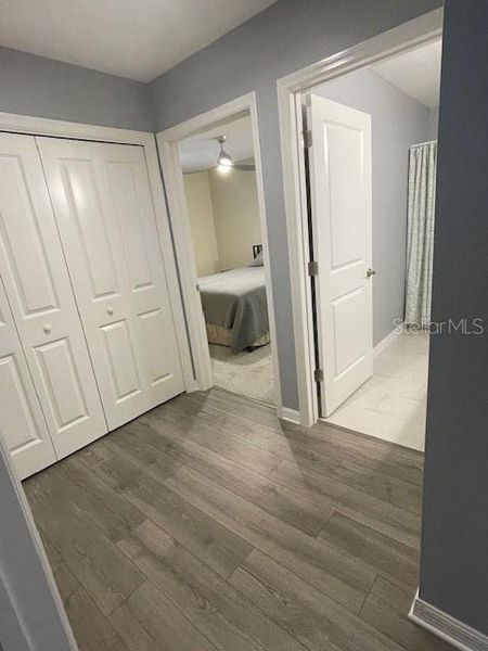 Spacious, unfurnished interior of a new home in , The Villages (Image 29).