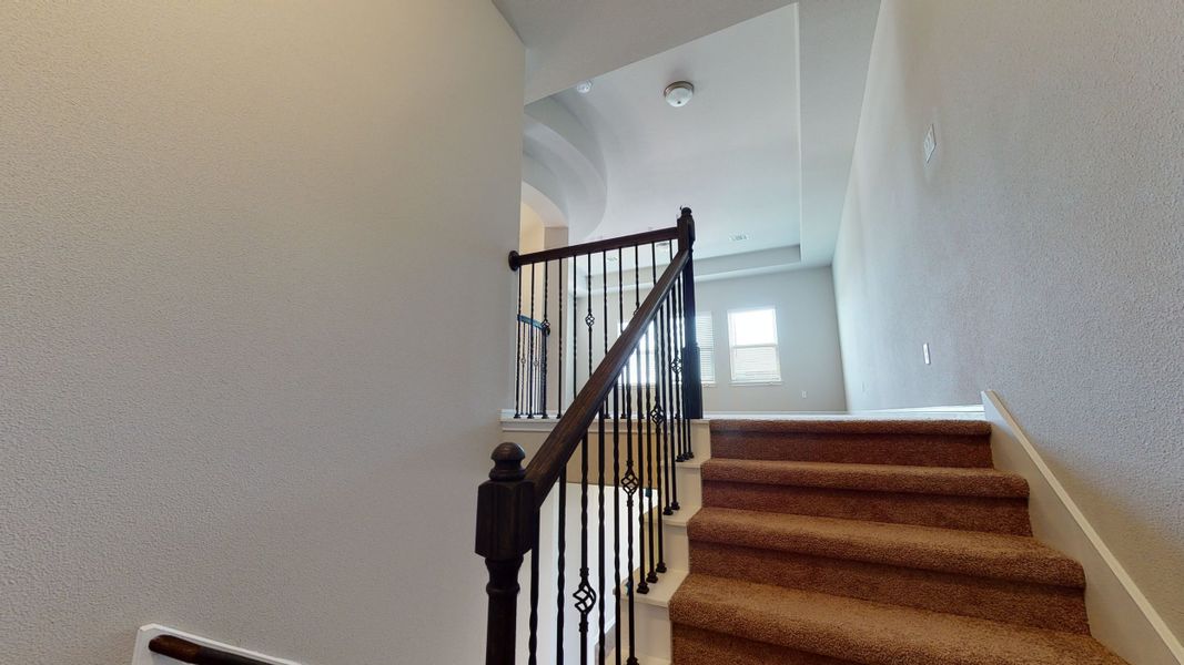 Representative unfurnished interior of a home built from the Floor Plan 3256 by Colina Homes in Grand Magnolia, Magnolia (Image 46).