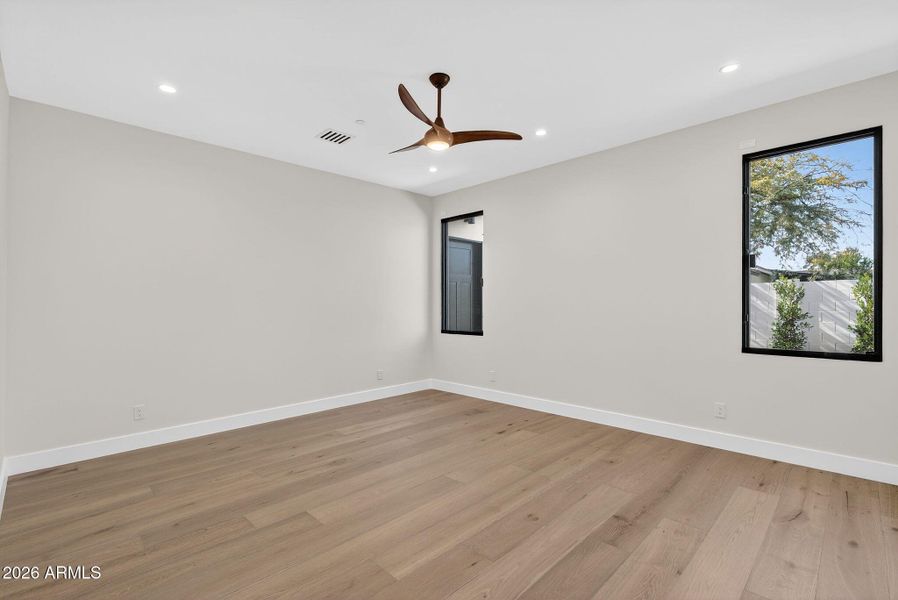 72-web-or-mls-32- E Charter Oak Rd