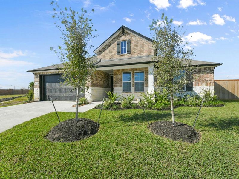 Image 33 of a home in Lago Mar. Image 33 of a home in Lago Mar.