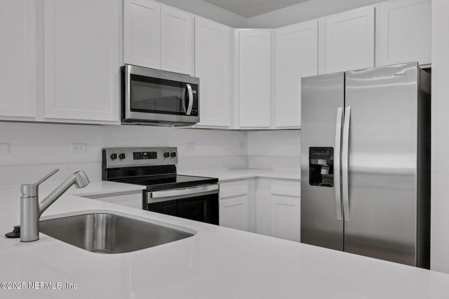 Furnished interior view inside a new home in , Jacksonville (Image 6).