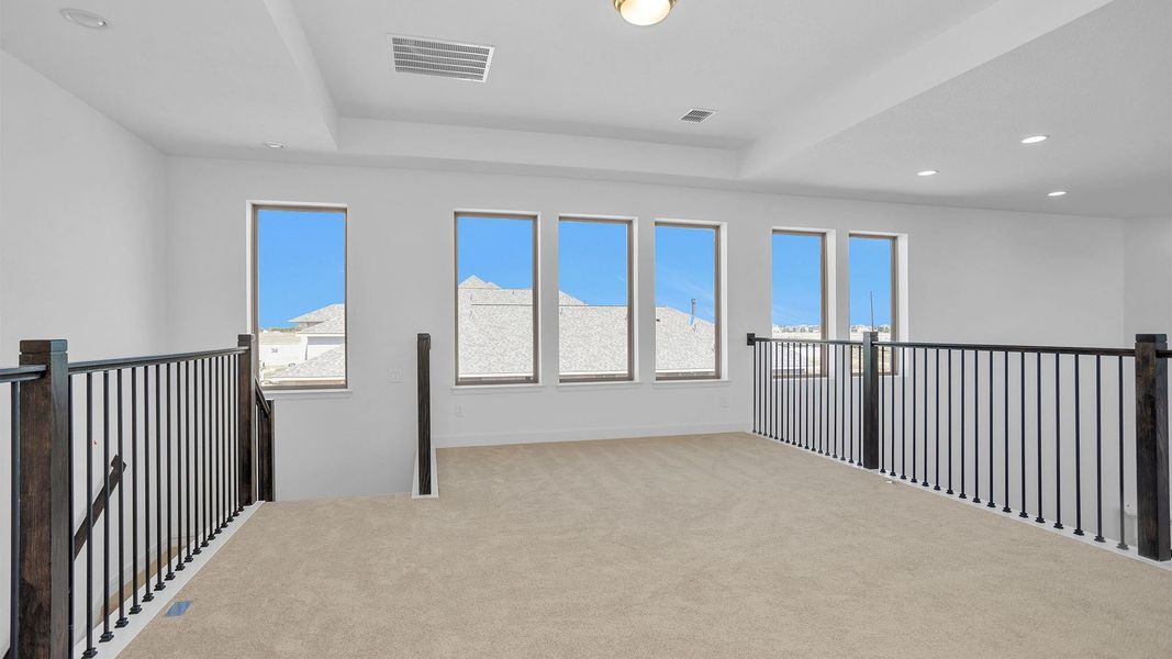 Spacious, unfurnished interior of a new home in Valencia 50', Manvel (Image 9). Spacious, unfurnished interior of a new home in Valencia 50', Manvel (Image 9).