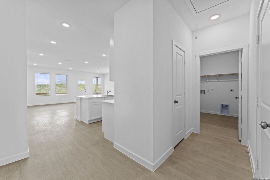 Spacious, unfurnished interior of a new home in Waterwheel, San Antonio (Image 24).