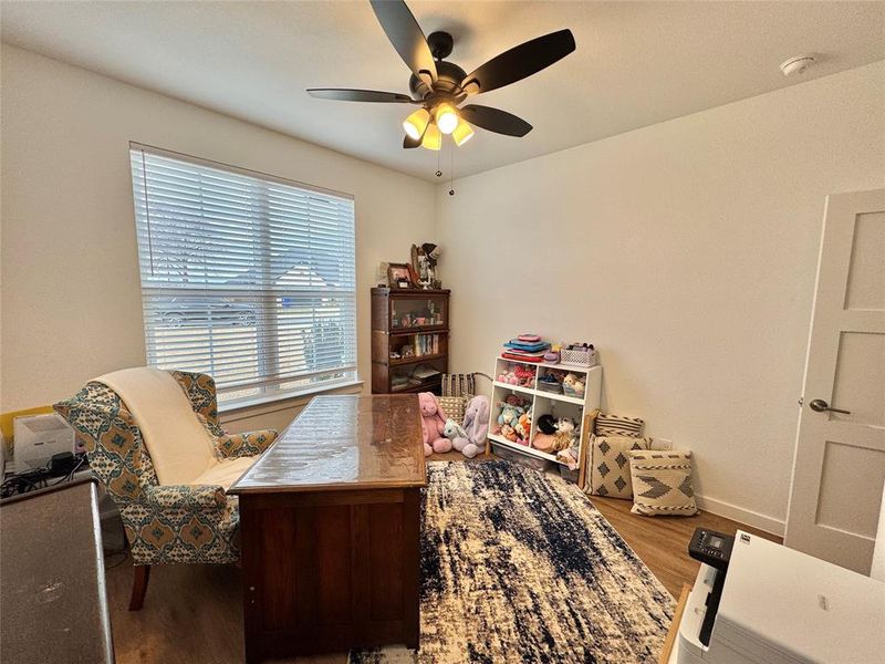 Furnished interior view inside a new home in , Callisburg (Image 28).