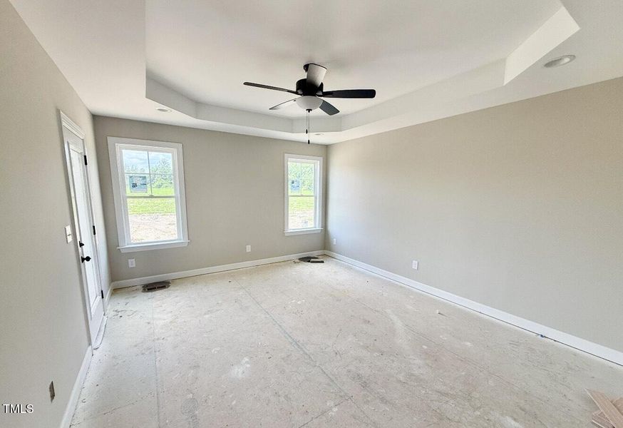 primary bed primary bed