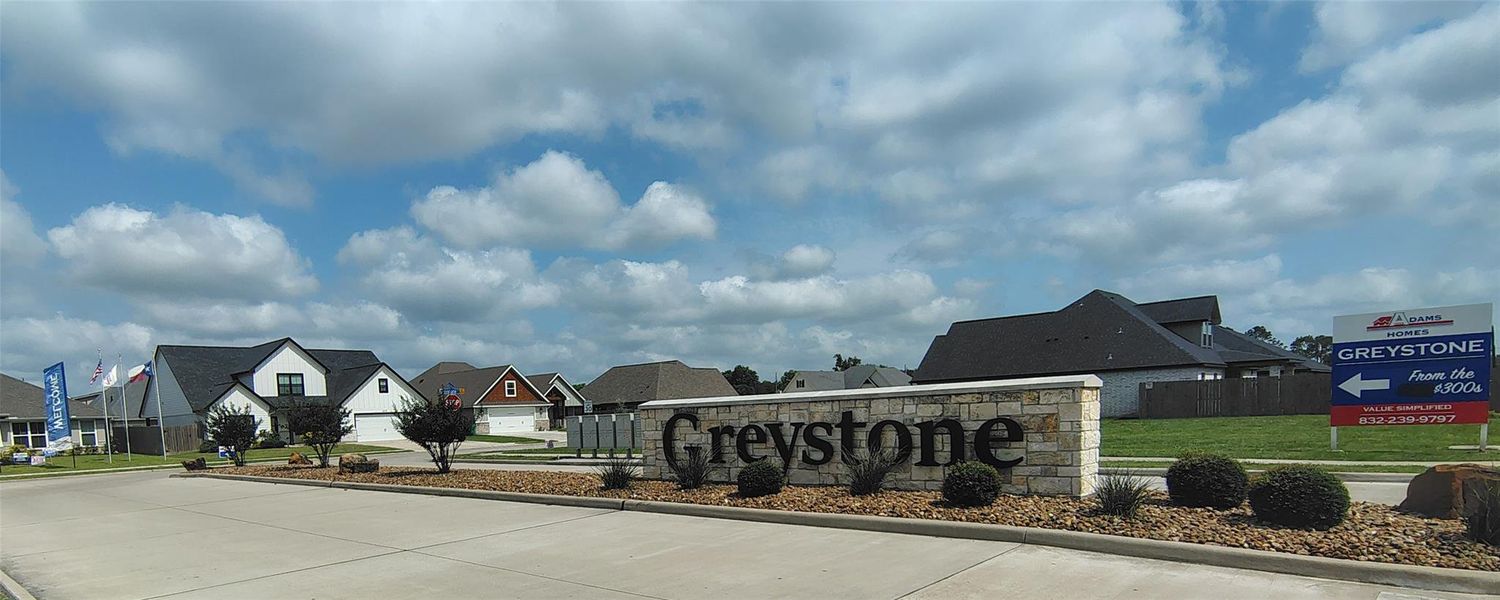 CHARMING AND PRESTIGIOUS GREYSTONE SUBDIVISION