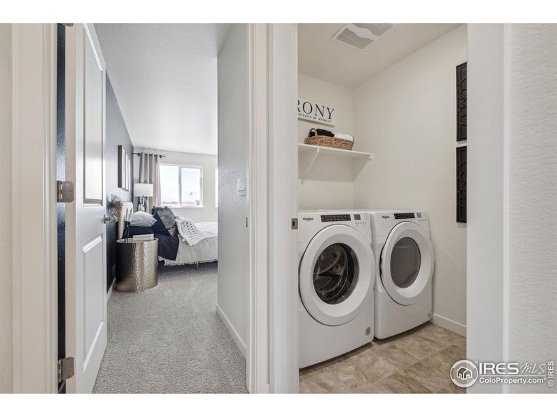 Furnished interior view inside a new home in Settlers Crossing, Commerce City (Image 11).