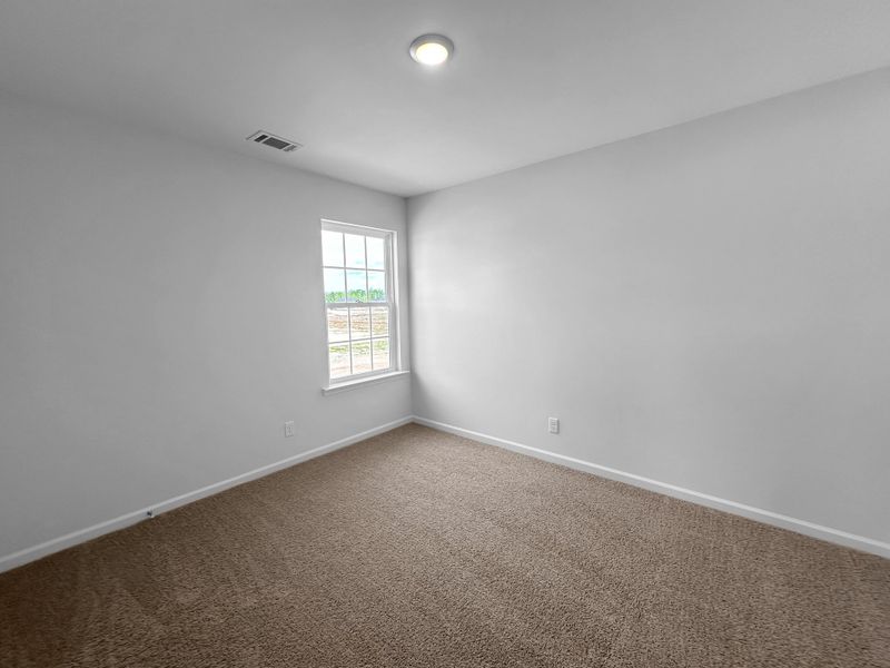 Spacious, unfurnished interior of a new home in Doctor's Creek, Ludowici (Image 21).