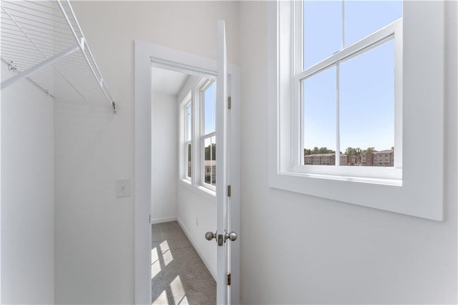 Spacious, unfurnished interior of a new home in Array, Atlanta (Image 16).