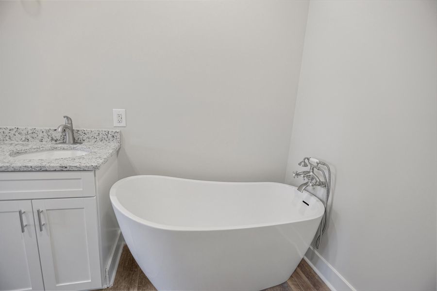 Image 28 of a home in .