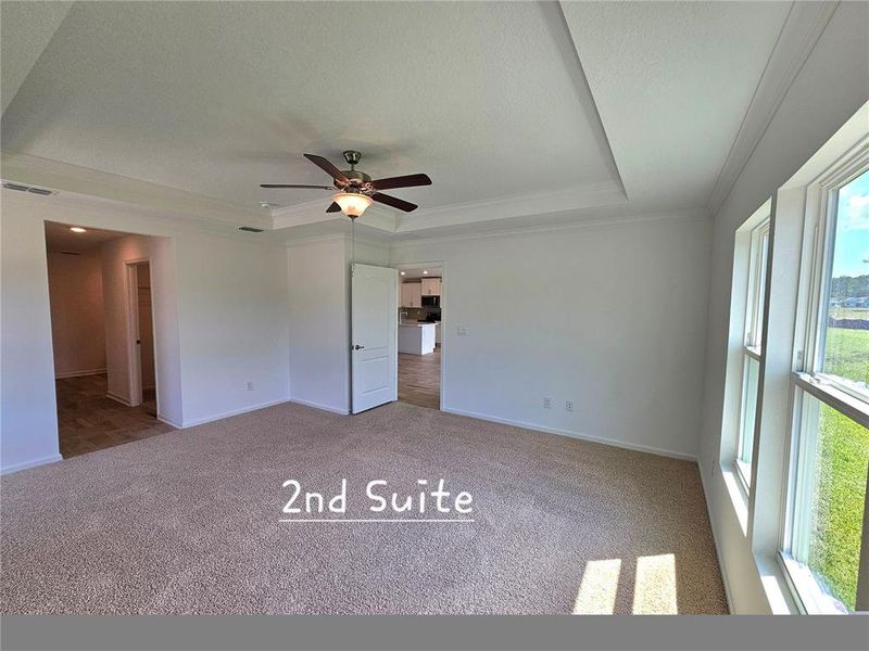 Spacious, unfurnished interior of a new home in Sawmill Branch Express, Palm Coast (Image 24).