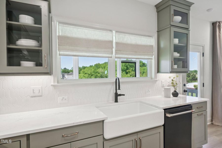 20-web-or-mls-296 Marvel Drive-2904-020 20-web-or-mls-296 Marvel Drive-2904-020