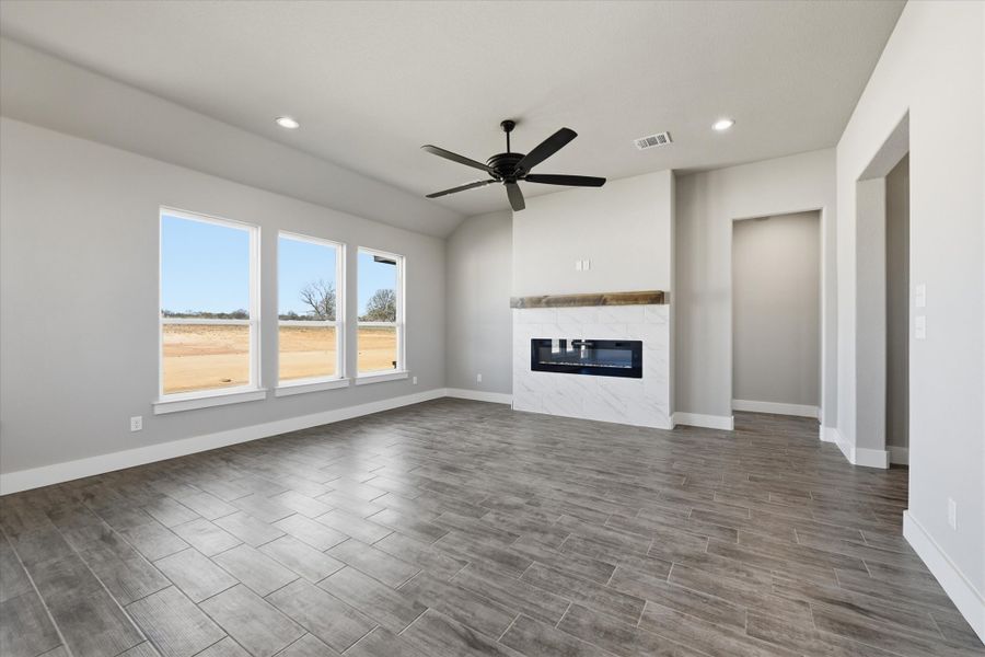 Spacious, unfurnished interior of a new home in Zion Valley, Poolville (Image 19).