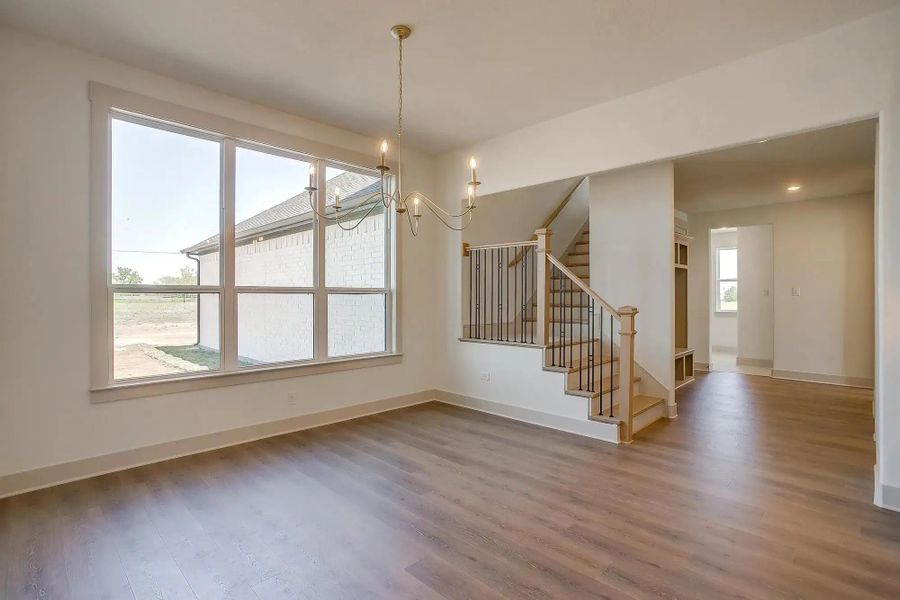 Representative unfurnished interior of a home built from the The Carley by Elmwood Custom Homes in Byrum Ranch, Maypearl (Image 53).