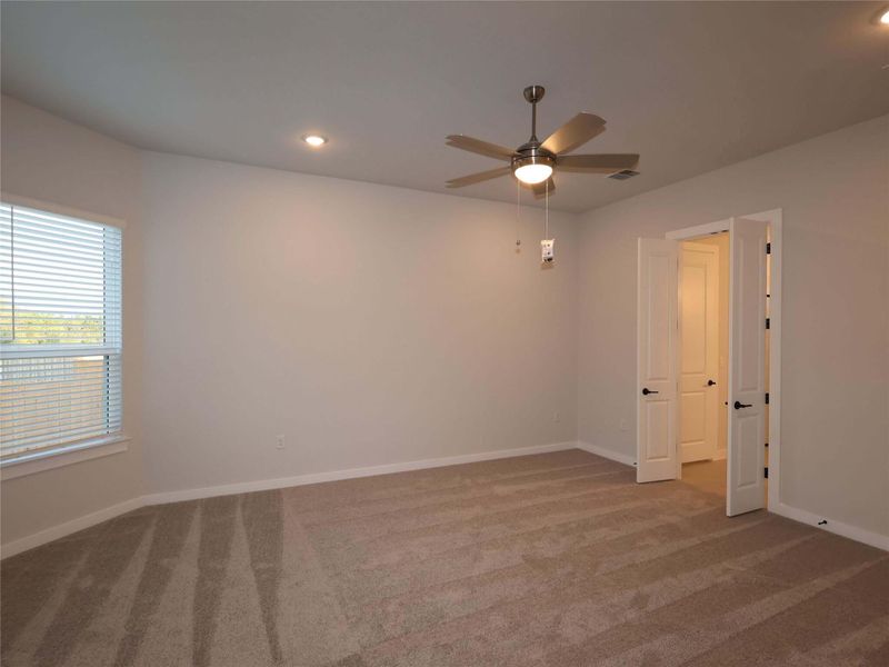 Spacious, unfurnished interior of a new home in Cedar Brook, Leander (Image 16). Spacious, unfurnished interior of a new home in Cedar Brook, Leander (Image 16).