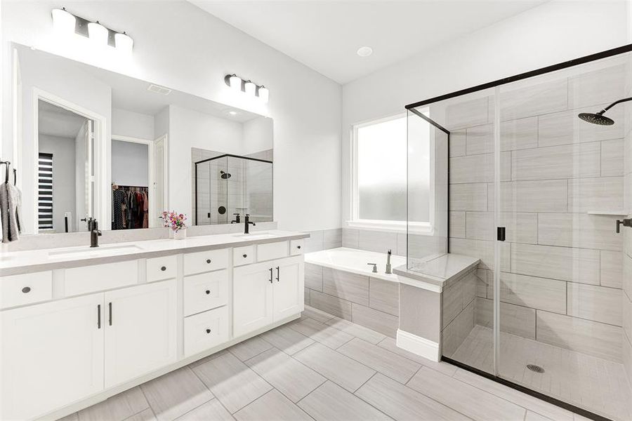 Primary Ensuite Bath