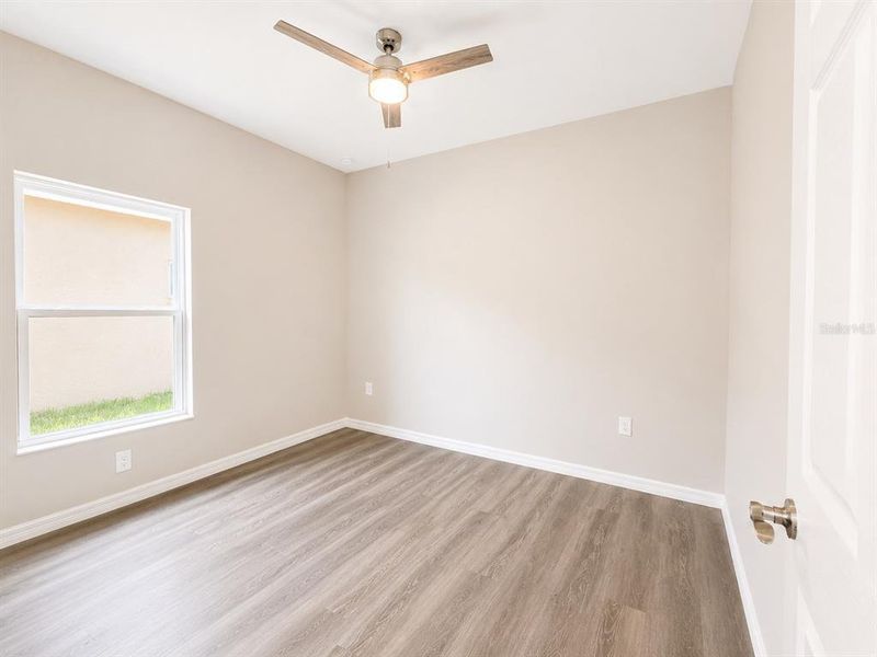 Spacious, unfurnished interior of a new home in , Tampa (Image 20).