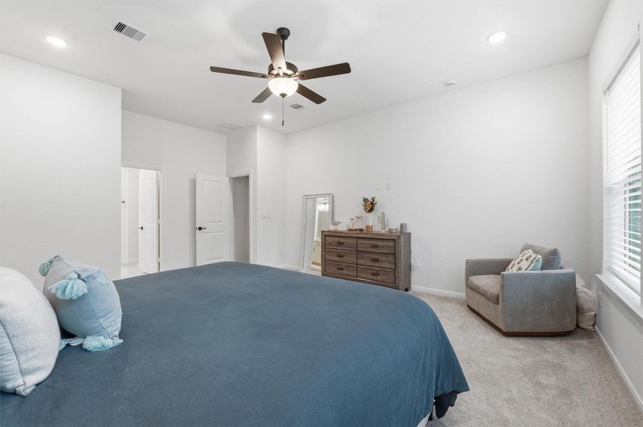 Furnished interior view inside a new home in , Magnolia (Image 19).
