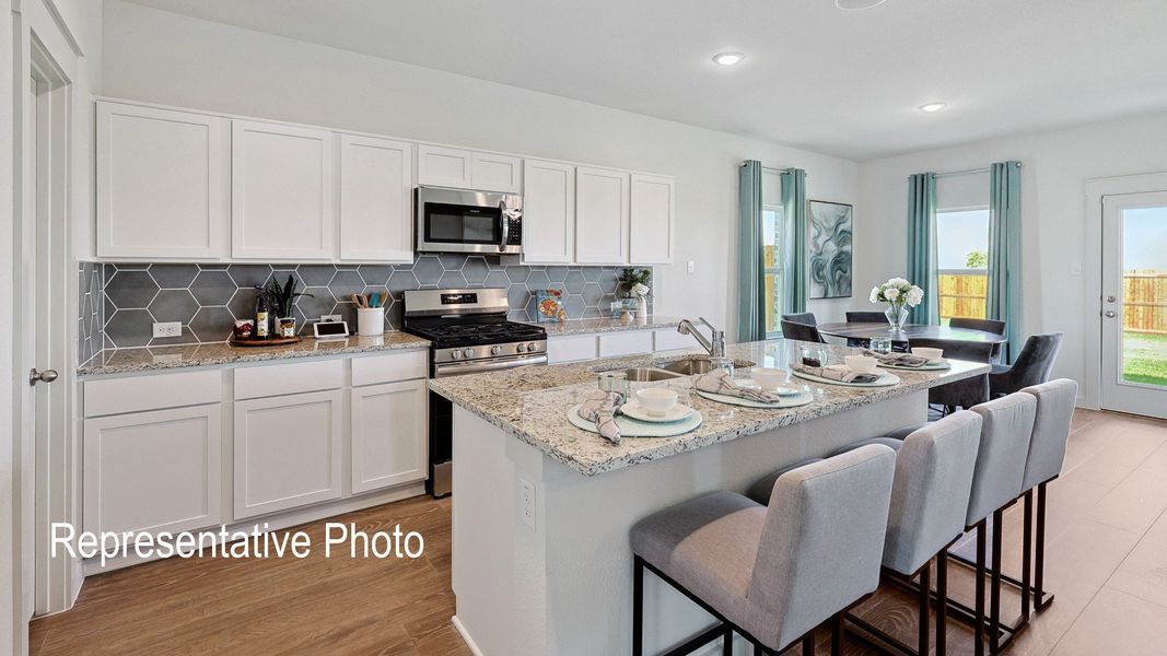 Furnished interior view inside a new home in Patriot Estates, Venus (Image 5).