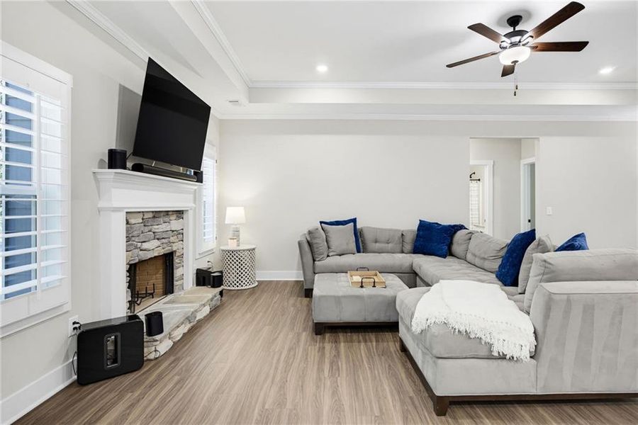 Furnished interior view inside a new home in , Dallas (Image 7).