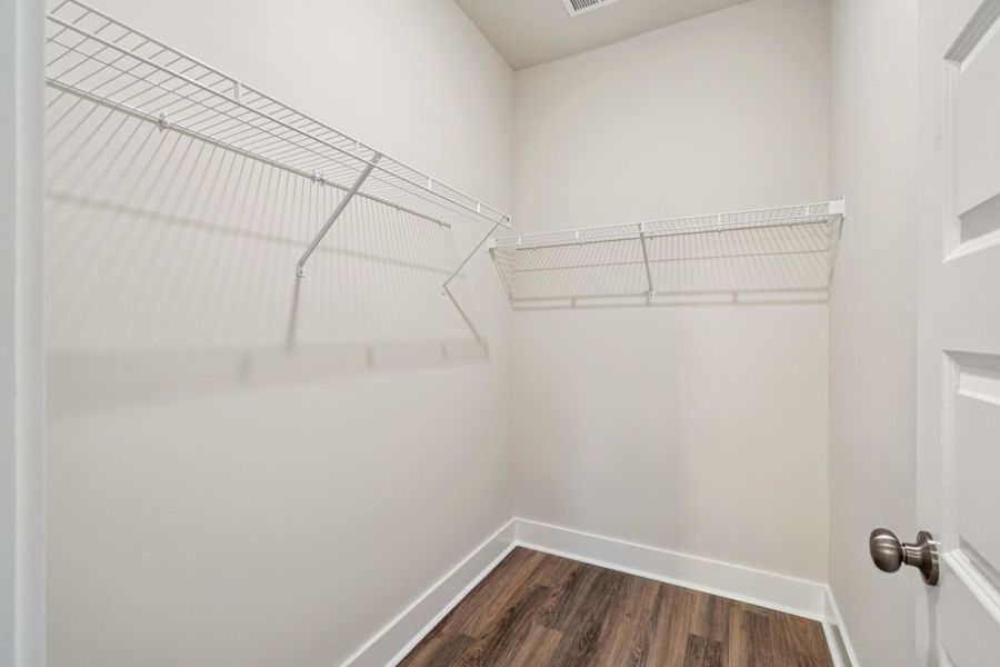 Spacious, unfurnished interior of a new home in Nexton, Summerville (Image 23).