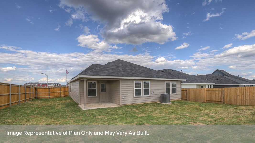Exterior details and patio area of a home in Trace, San Marcos (Image 3).