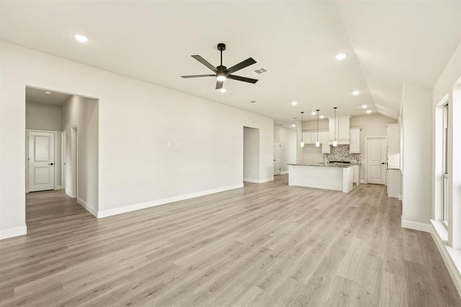 Spacious, unfurnished interior of a new home in Maplewood, Glenn Heights (Image 31). Spacious, unfurnished interior of a new home in Maplewood, Glenn Heights (Image 31).
