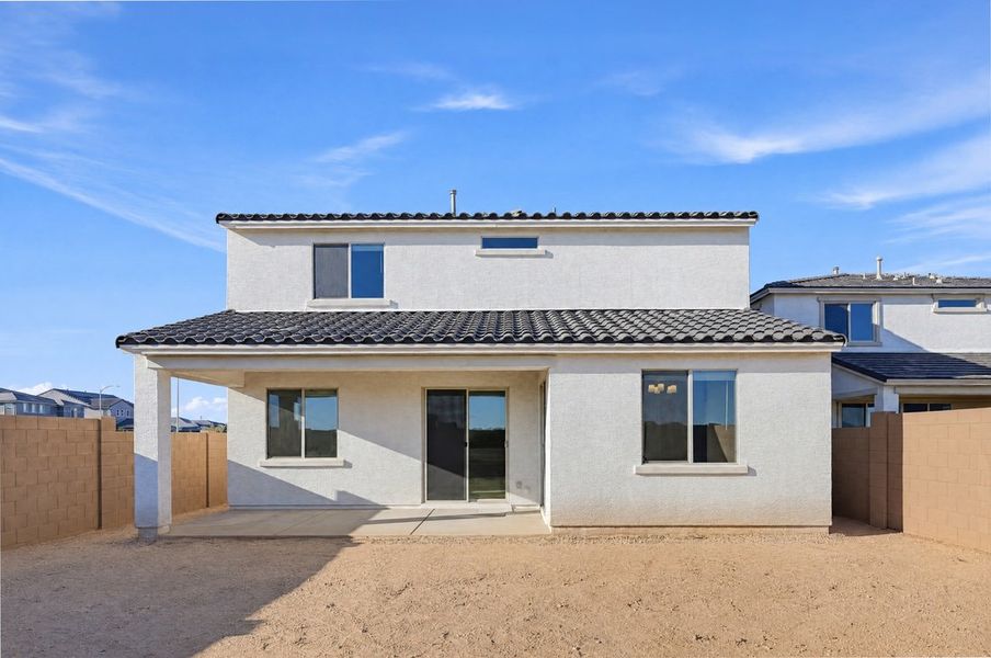 Exterior details and patio area of a home in Allen Ranches, Litchfield Park (Image 4).