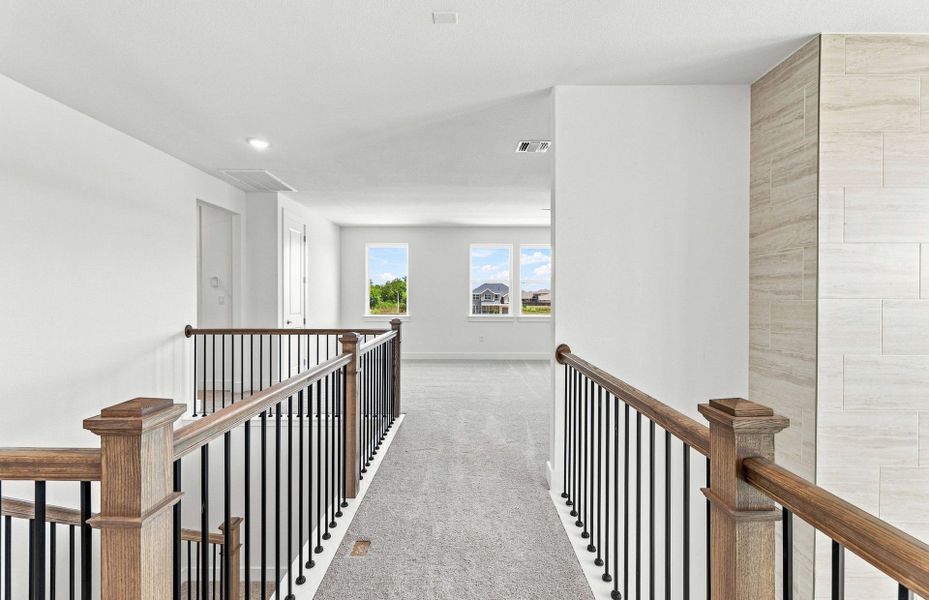 Spacious, unfurnished interior of a new home in Kuempel Estates, Pflugerville (Image 46).