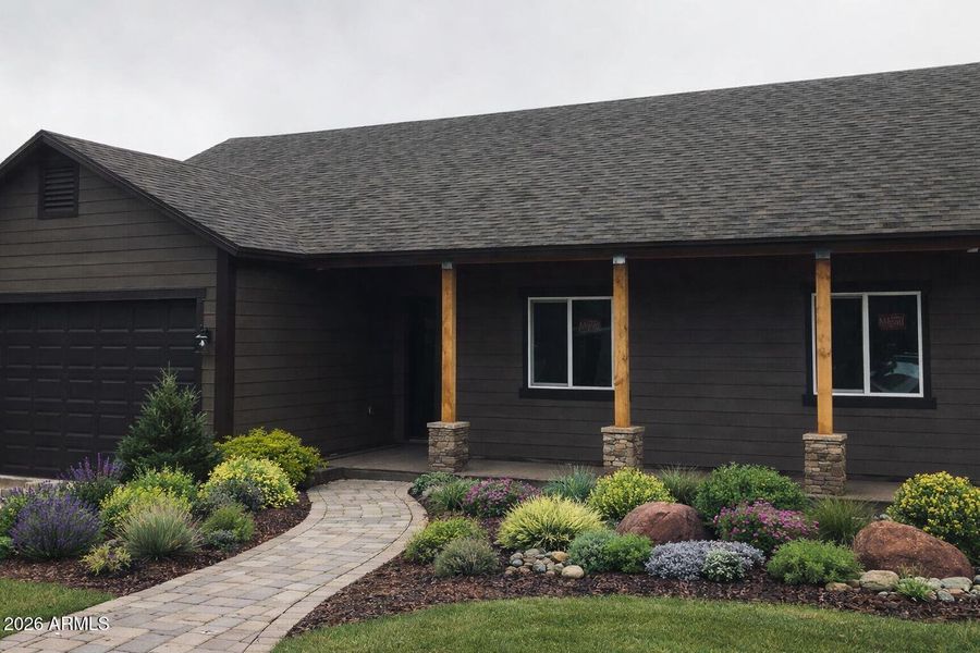 4eb3f05c-a05f-49ea-92cc-6c0579eaaef5 4eb3f05c-a05f-49ea-92cc-6c0579eaaef5